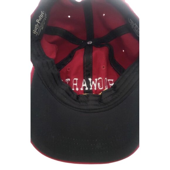Harry Potter Hogwarts Alumni Baseball Cap Hat Adjustable Strapback Maroon - Picture 5 of 6